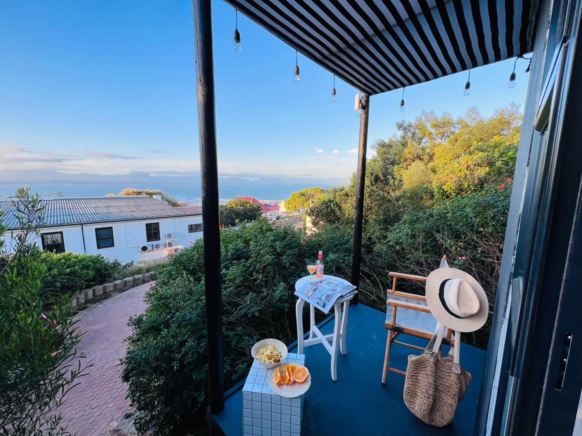 The Bachelor Apartment Mossel Bay Exterior photo